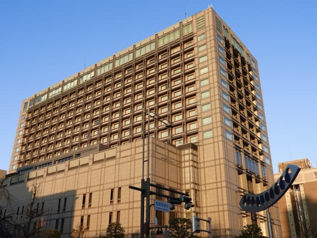 宿泊税とは？不動産投資への影響と使途・今後の動向を税理士が解説