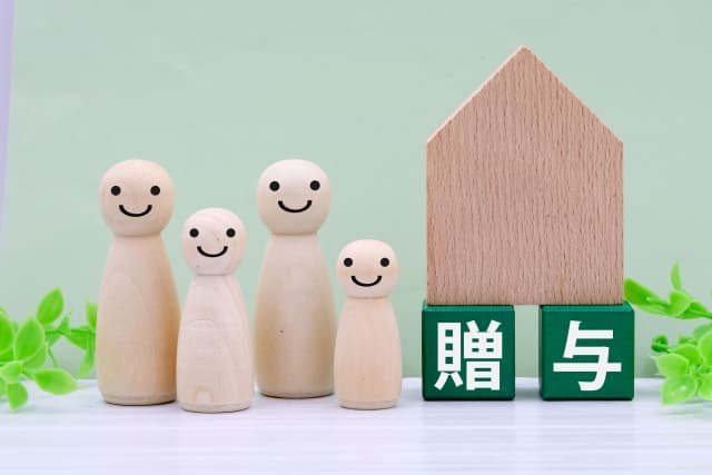 それって贈与になる?ならない?不動産でうっかり贈与税を払わないための注意点を税理士が解説